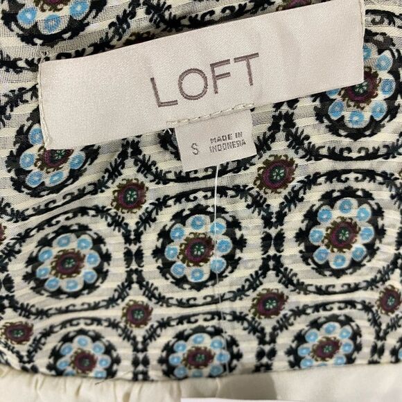 NWT LOFT Round Neck Long Sleeve Top - Picture 7 of 9
